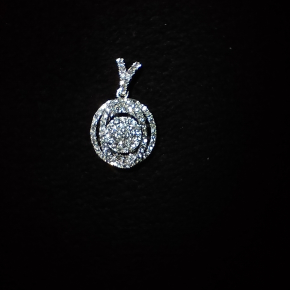 Jewelry - 1 carat real diamond cluster halo pendant white gold 14k statement bridal